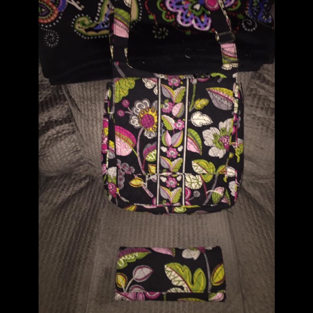 Vera Bradley mailbag wallet set moonbloom pattern